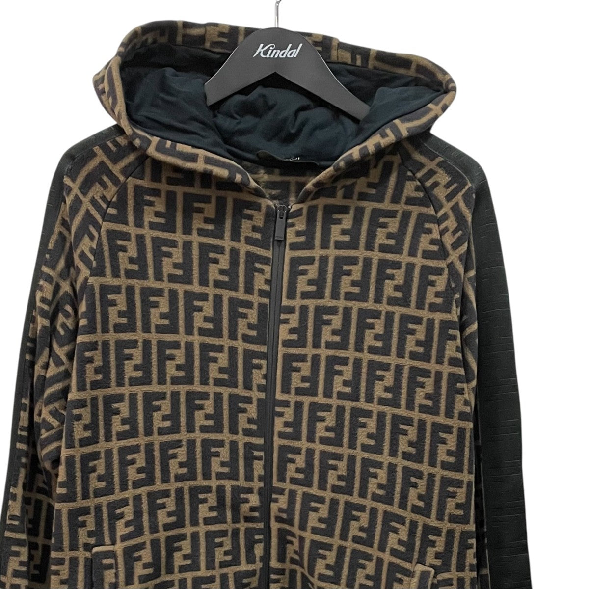 FENDI ズッカ柄ジップパーカーFAF533 A68X 古着・中古-2枚目のアイテム画像