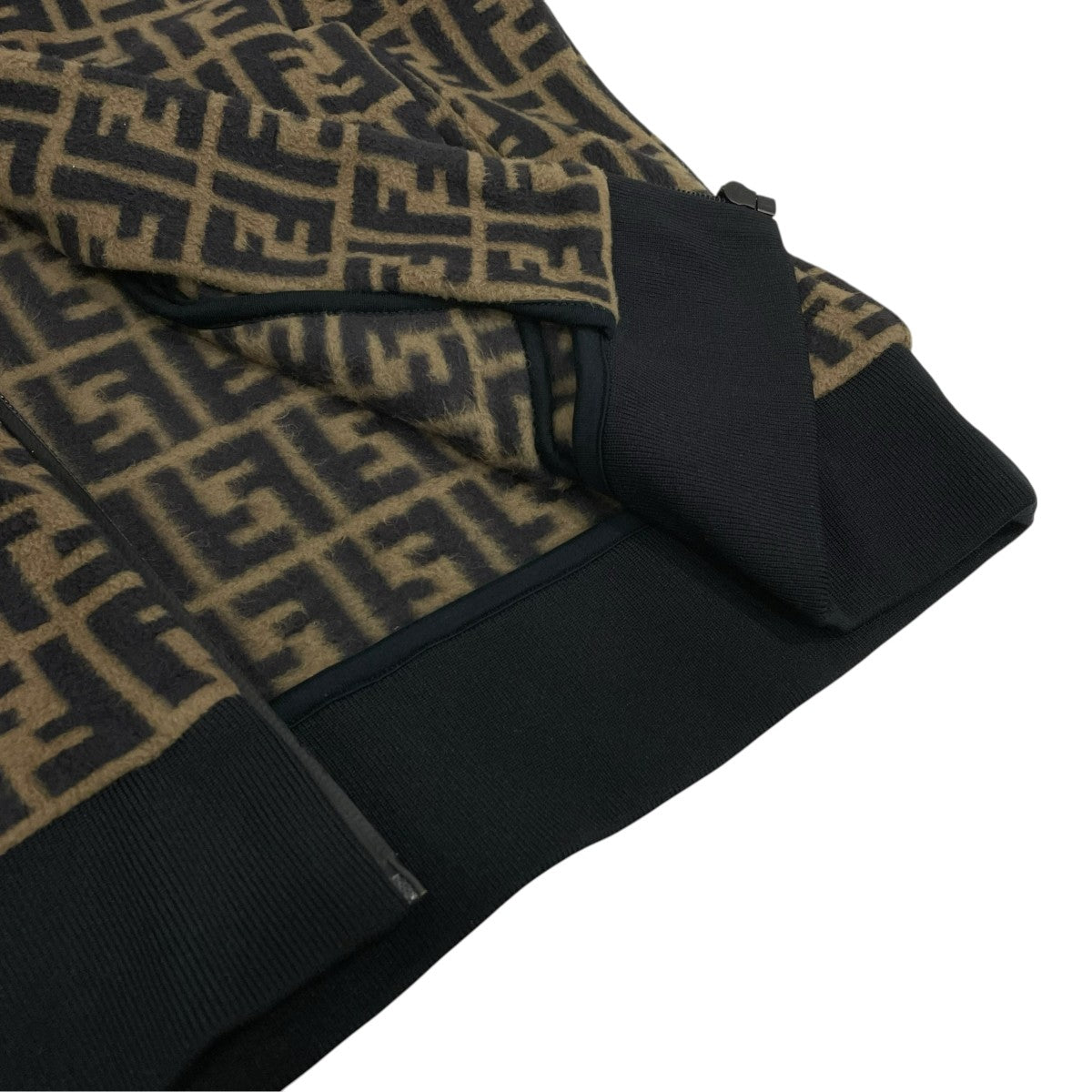 FENDI ズッカ柄ジップパーカーFAF533 A68X 古着・中古-5枚目のアイテム画像