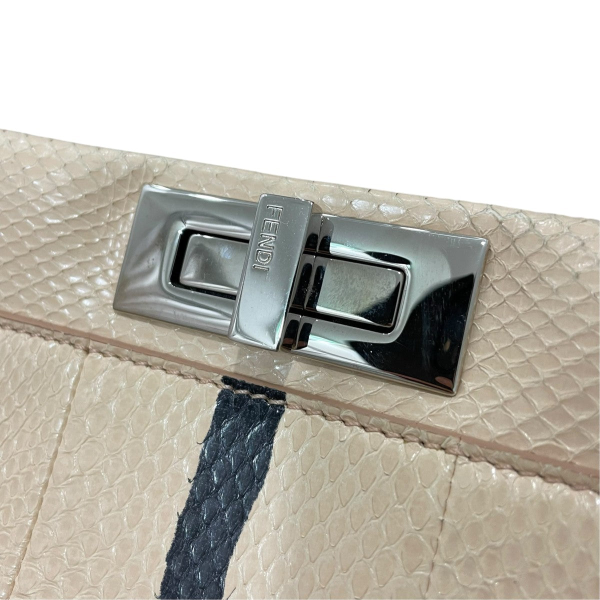 FENDI パイソンピー カブー ミディアムハンドバッグ 古着・中古-7枚目のアイテム画像