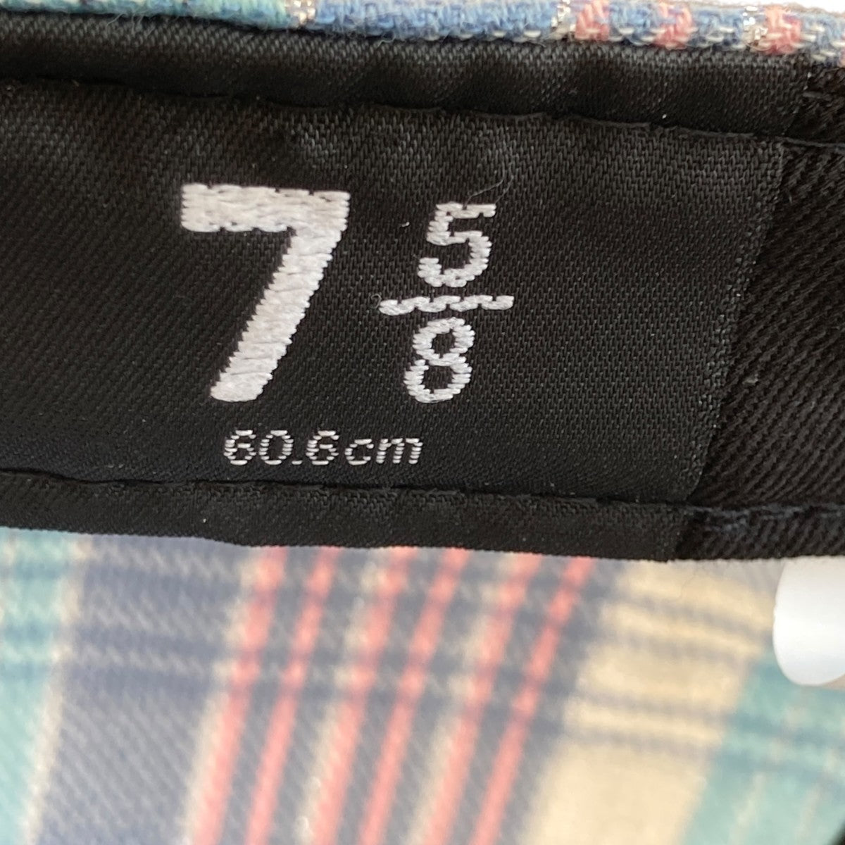 Supreme Metallic Plaid S Logo New Eraキャップ 古着・中古-5枚目のアイテム画像