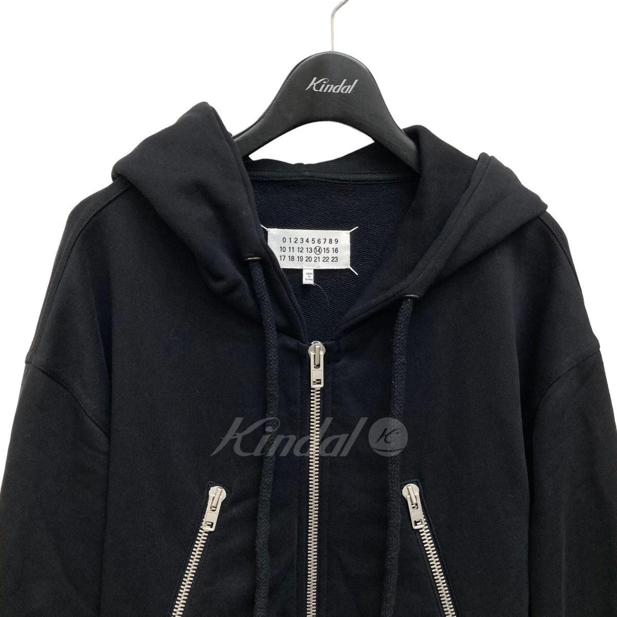 Maison Margiela 14(メゾンマルジェラ14) 18SS 八の字 ジップパーカー S50GU0055 S50GU0055 ブラック  サイズ 13｜【公式】カインドオルオンライン ブランド古着・中古通販【kindal】