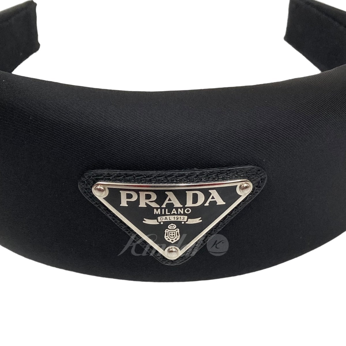 PRADA Re Nylon トライアングルロゴ カチューシャ 1IH016 の古着・中古アイテム