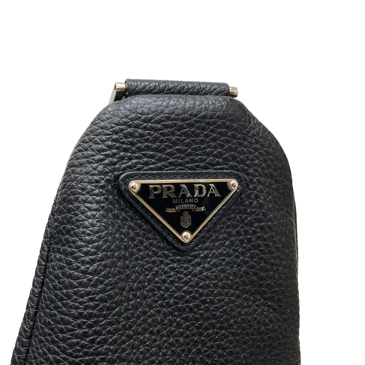 PRADA(プラダ) トライアングル ヴィッテロダイノレザーバッグ2VY007 2VY007 製造番号なし(RFID対応品)  ブラック｜【公式】カインドオルオンライン ブランド古着・中古通販【kindal】