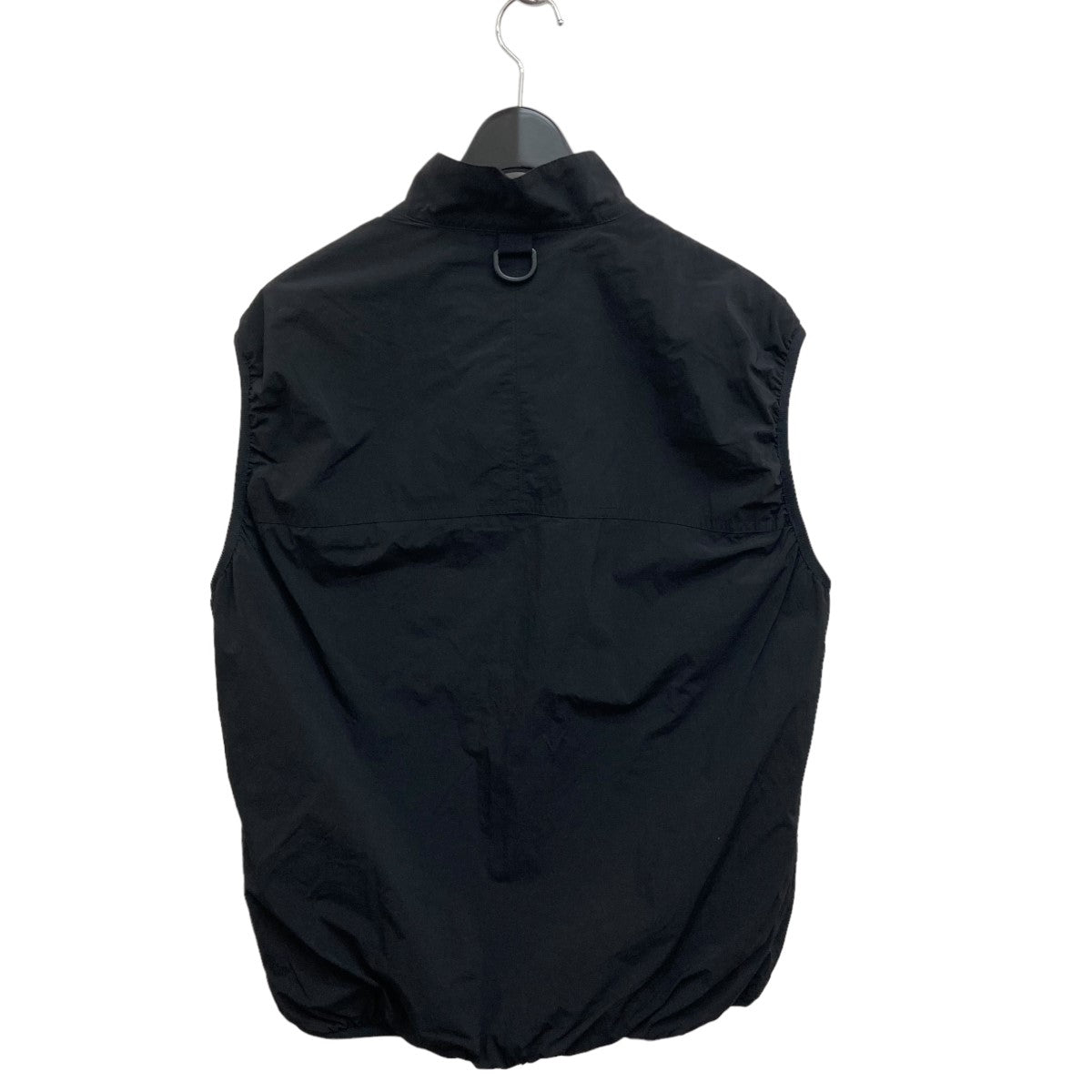 COMME des GARCONS HOMME ナイロンタイプライター 23AWベストHM-V001 の古着・中古アイテム