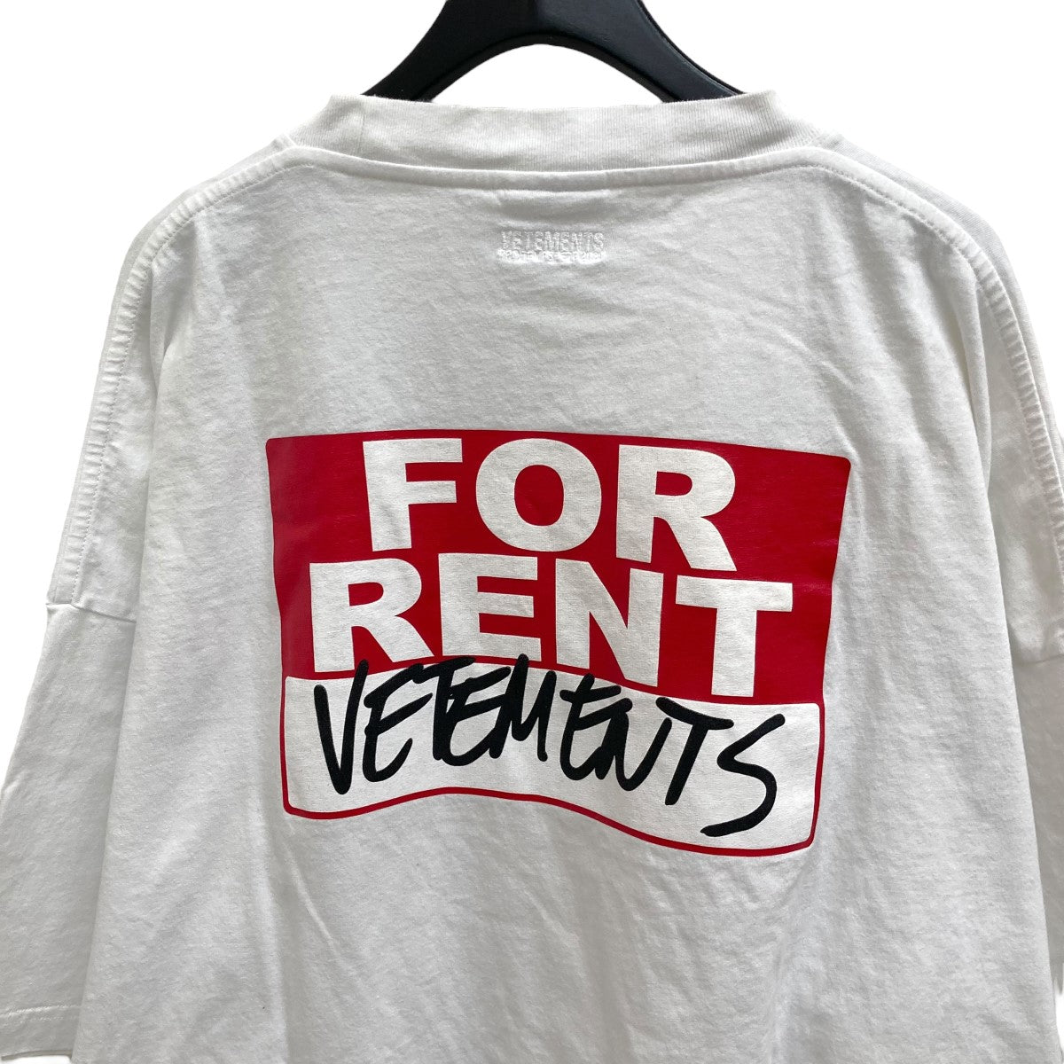 VETEMENTS(ヴェトモン) FOR RENT T-SHIRTS半袖TシャツSS20TR372 SS20TR372 ホワイト サイズ  S｜【公式】カインドオルオンライン ブランド古着・中古通販【kindal】