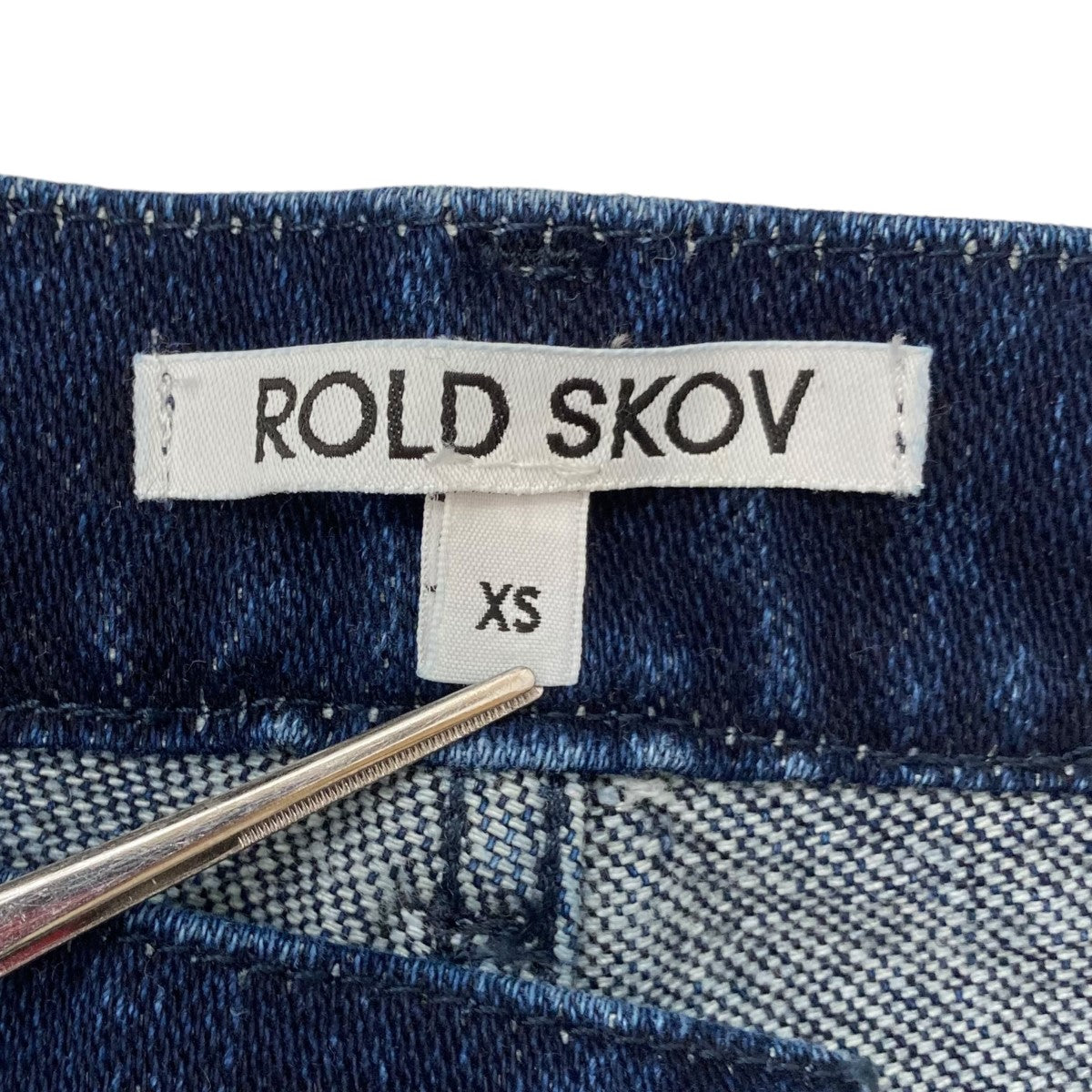 ROLD SKOV(ロードスコフ) デニムパンツ インディゴ サイズ XS｜【公式】カインドオルオンライン ブランド古着・中古通販【kindal】