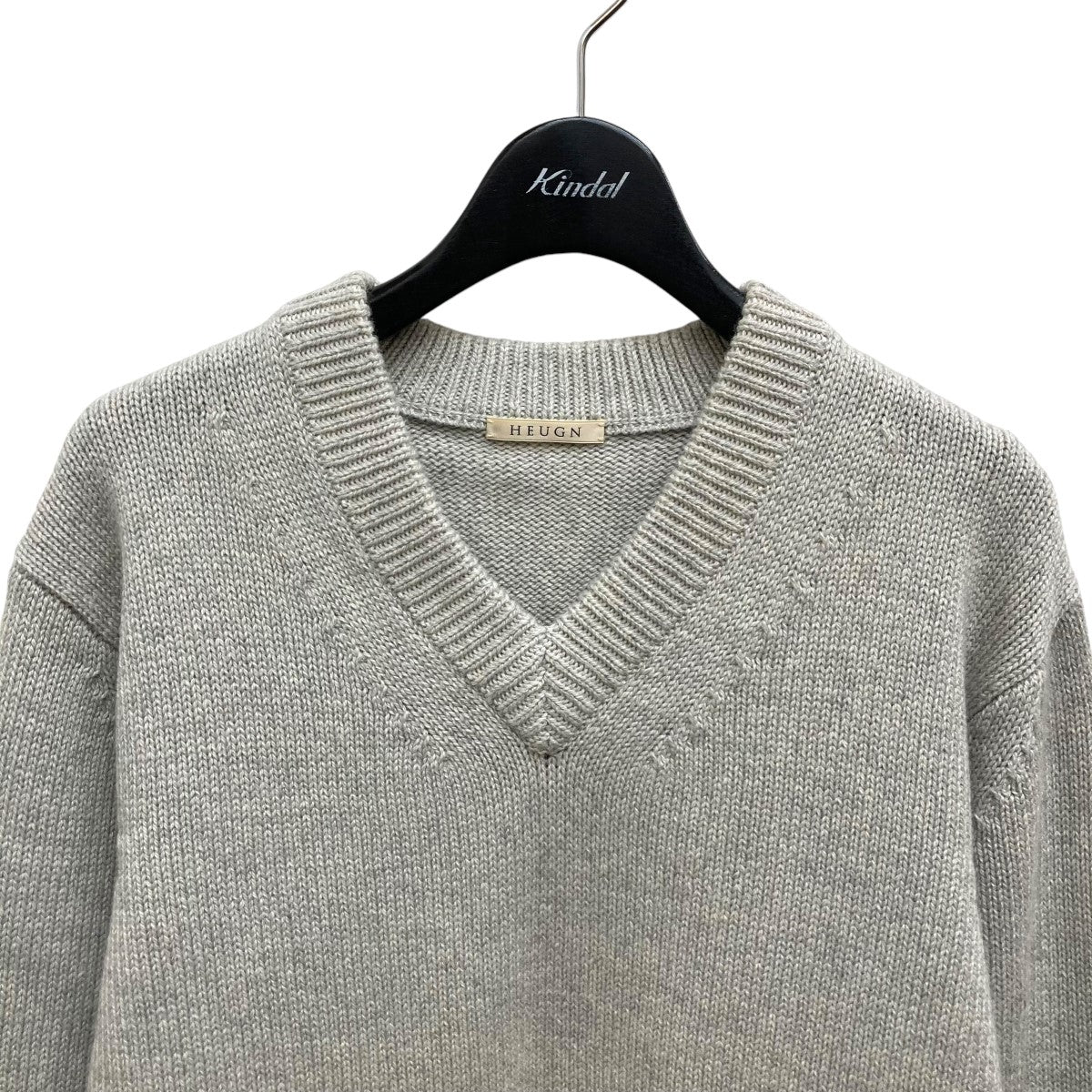 HEUGN(ユーゲン) VネックニットKNITWEAR 003 LE