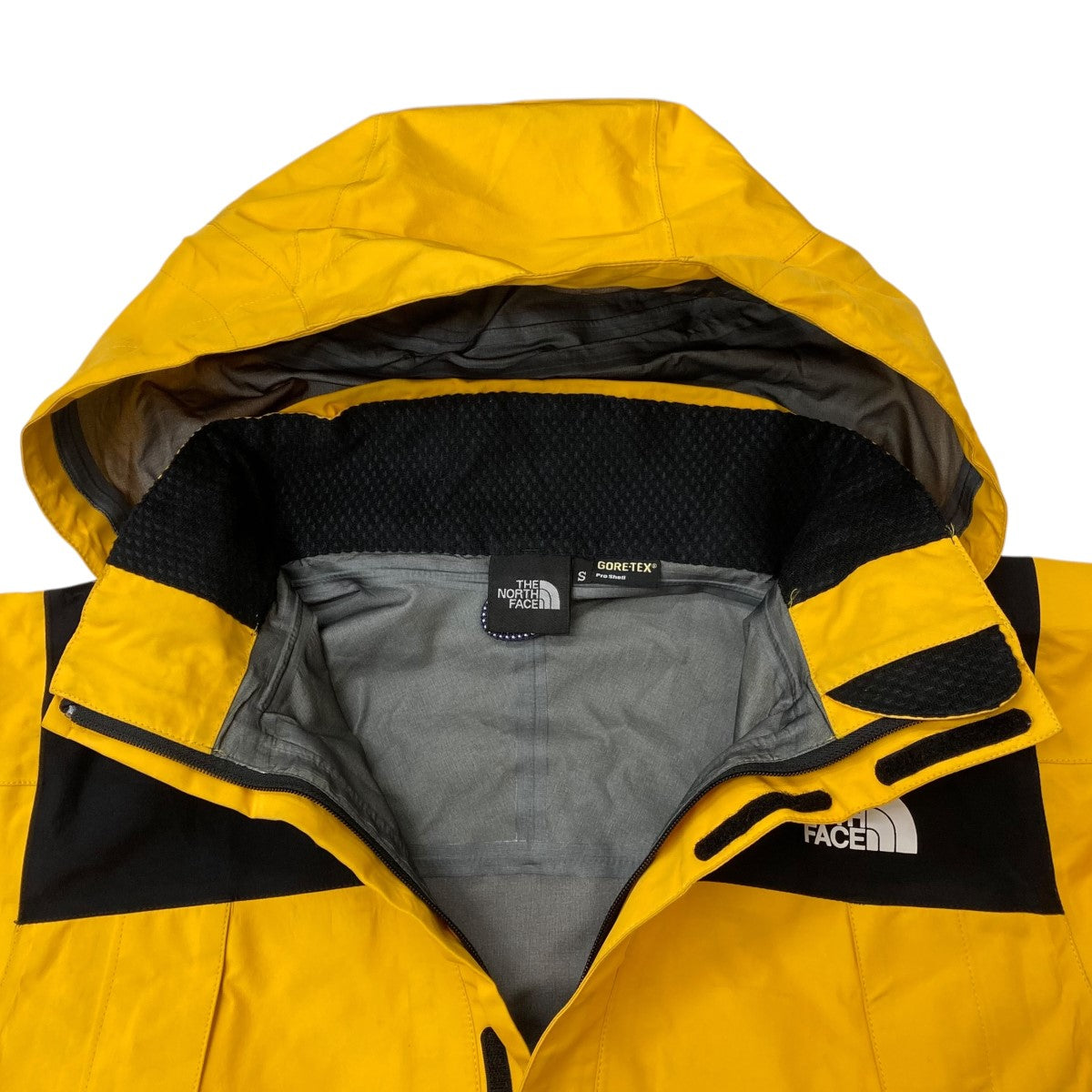 ザノースフェイスのセットアップレインウェア NP10925です。 THE NORTH FACE 古着・中古 セットアップ アイテム