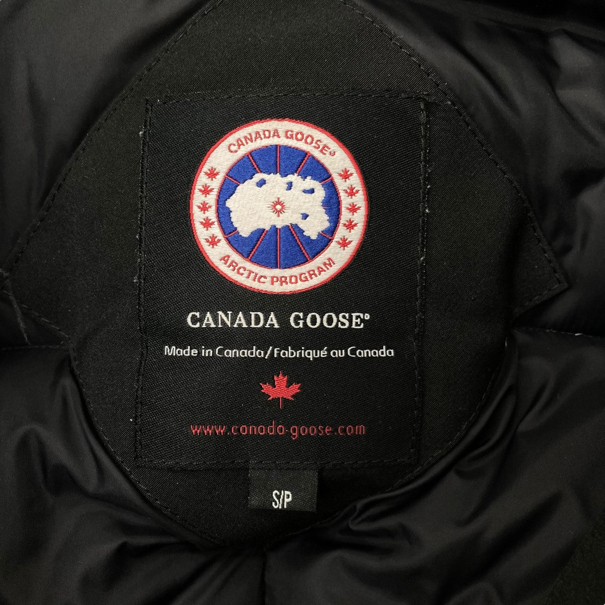 カナダグースのダウンジャケットです。 CANADA GOOSE 古着・中古 アウター アイテム