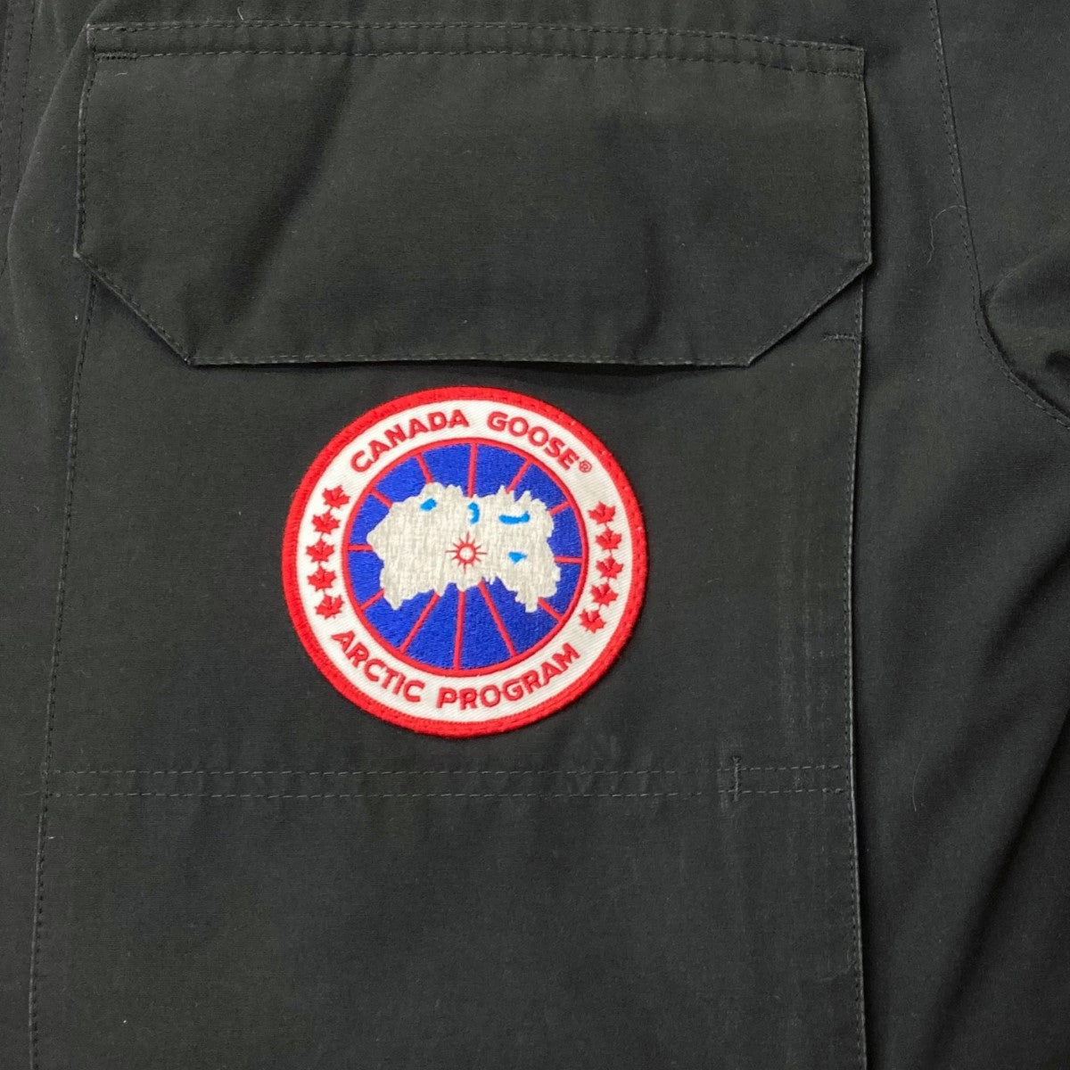 カナダグースのダウンジャケットです。 CANADA GOOSE 古着・中古 アウター アイテム