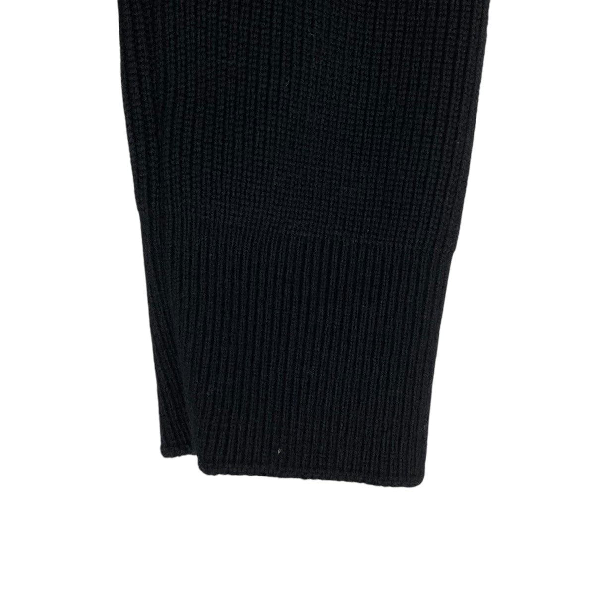 HENDERダウンジャケットMTAT24A4927