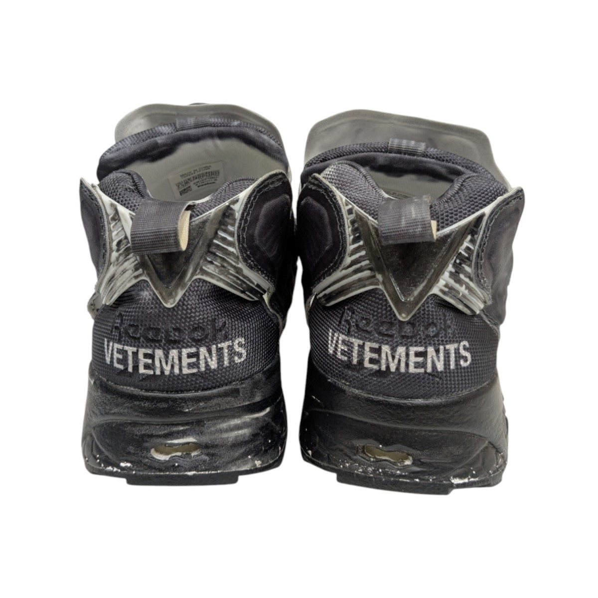 国内正規★ VETEMENTS × Reebok フリーハグ インターシャ ニット ストール ロング マフラーヴェトモン リーボック ★ VETEMENTS (ヴェトモン) 17AW×Reebok FREE HUGS フリンジマフラー