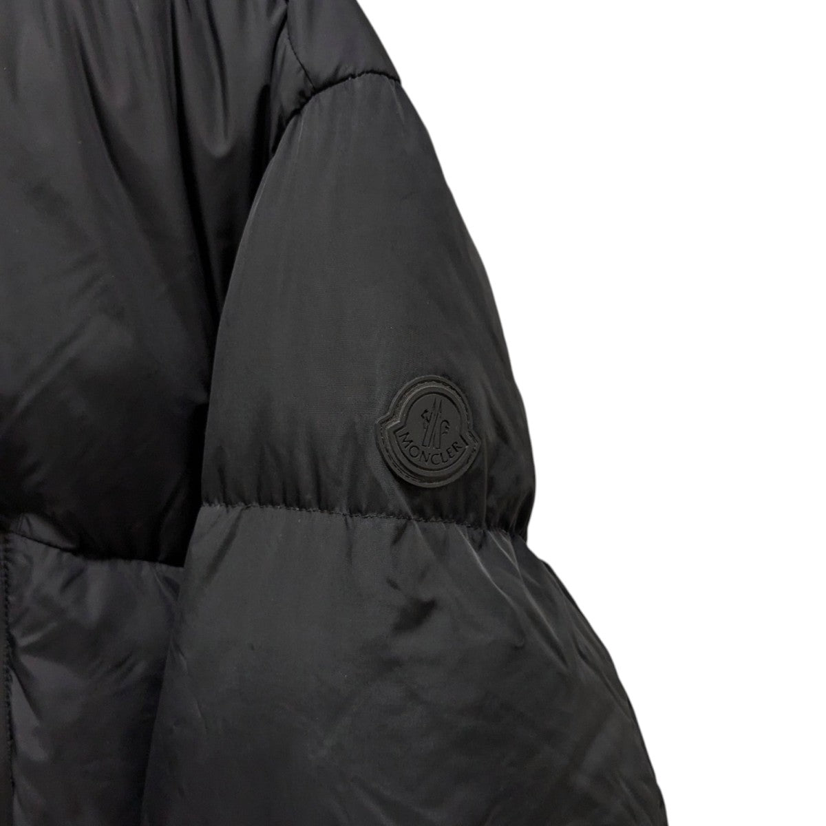 MONCLER(モンクレール) MONTCLAダウンジャケットE20914194385 C0300