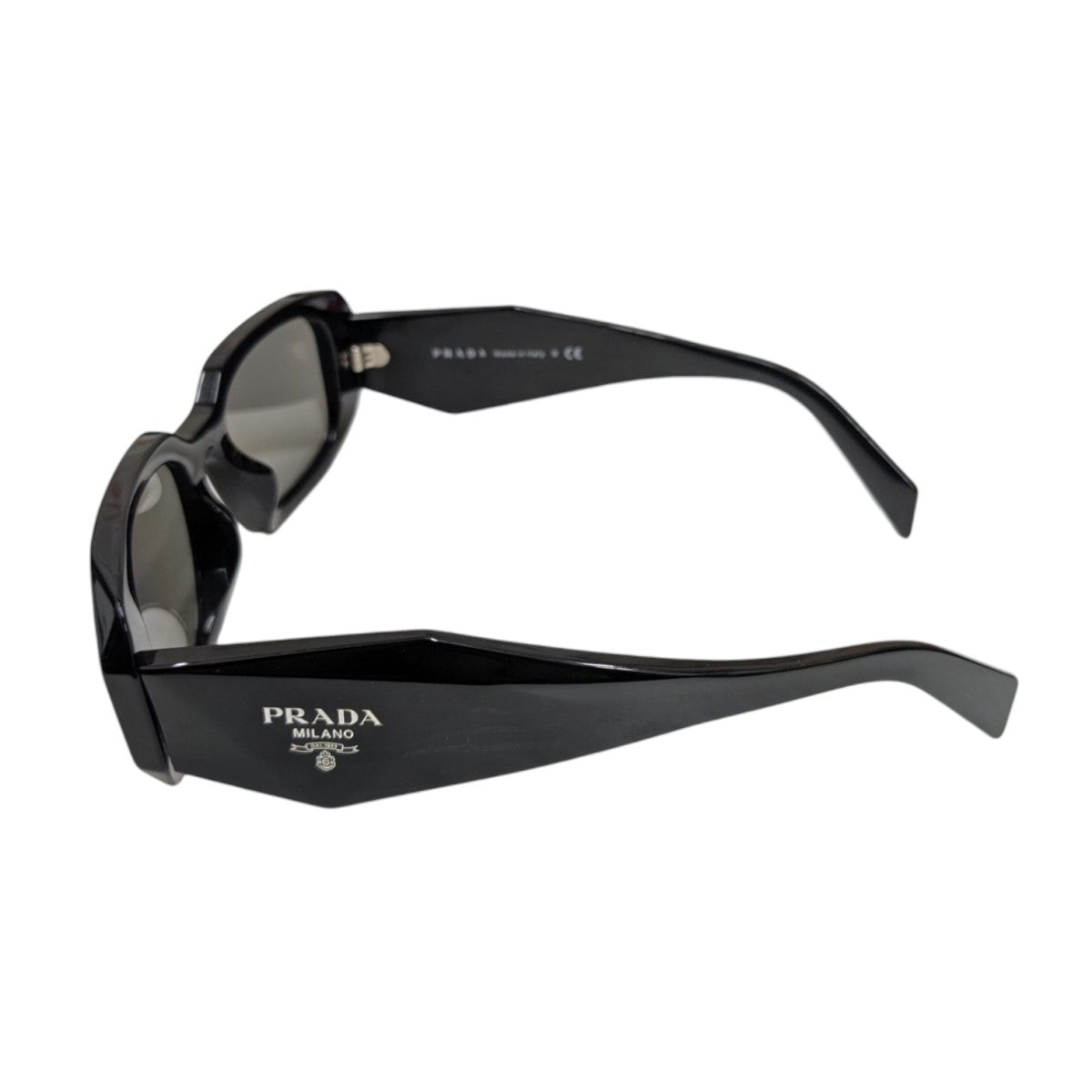 PRADA(プラダ) サングラスSPR 17W-F SPR 17W-F ブラック サイズ