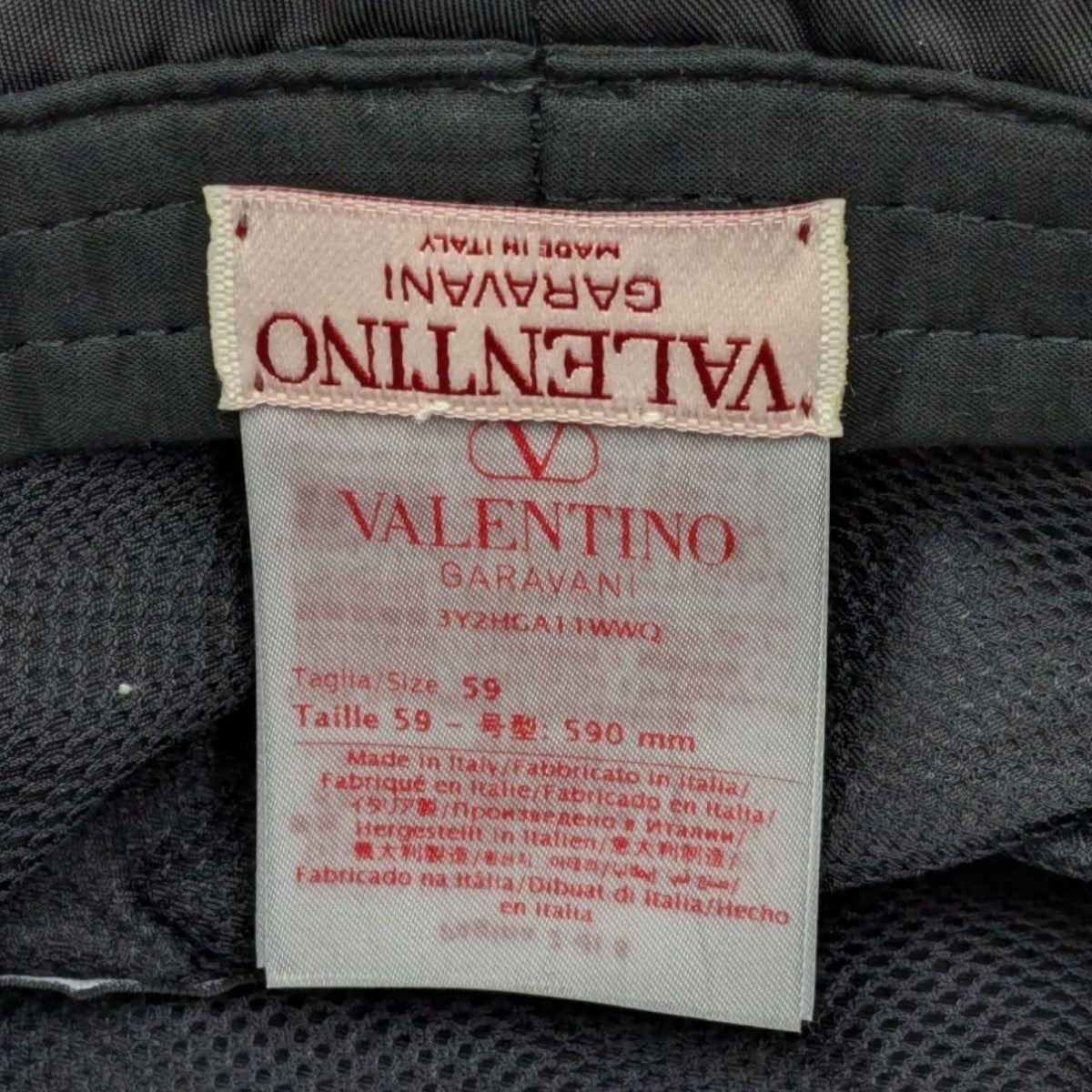 VALENTINO GARAVANI VLTNバケットハット3Y2HGA11WWQ 3Y2HGA11WWQ
