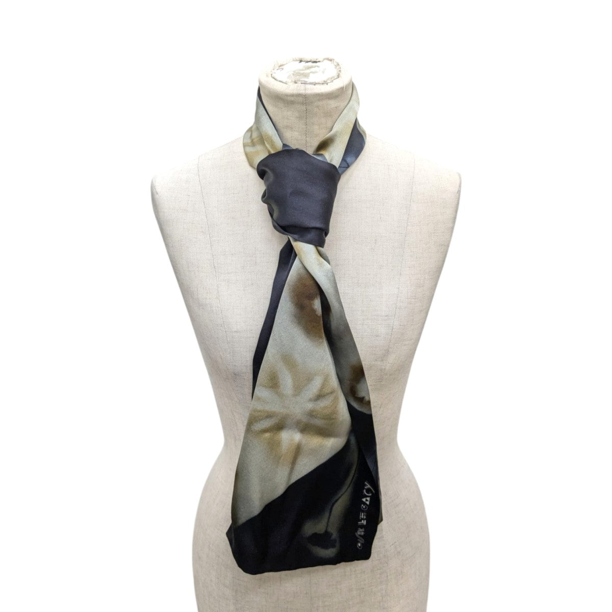 OUR LEGACY(アワーレガシー) LONG SILK SCARF GUST FLOWER PRINT