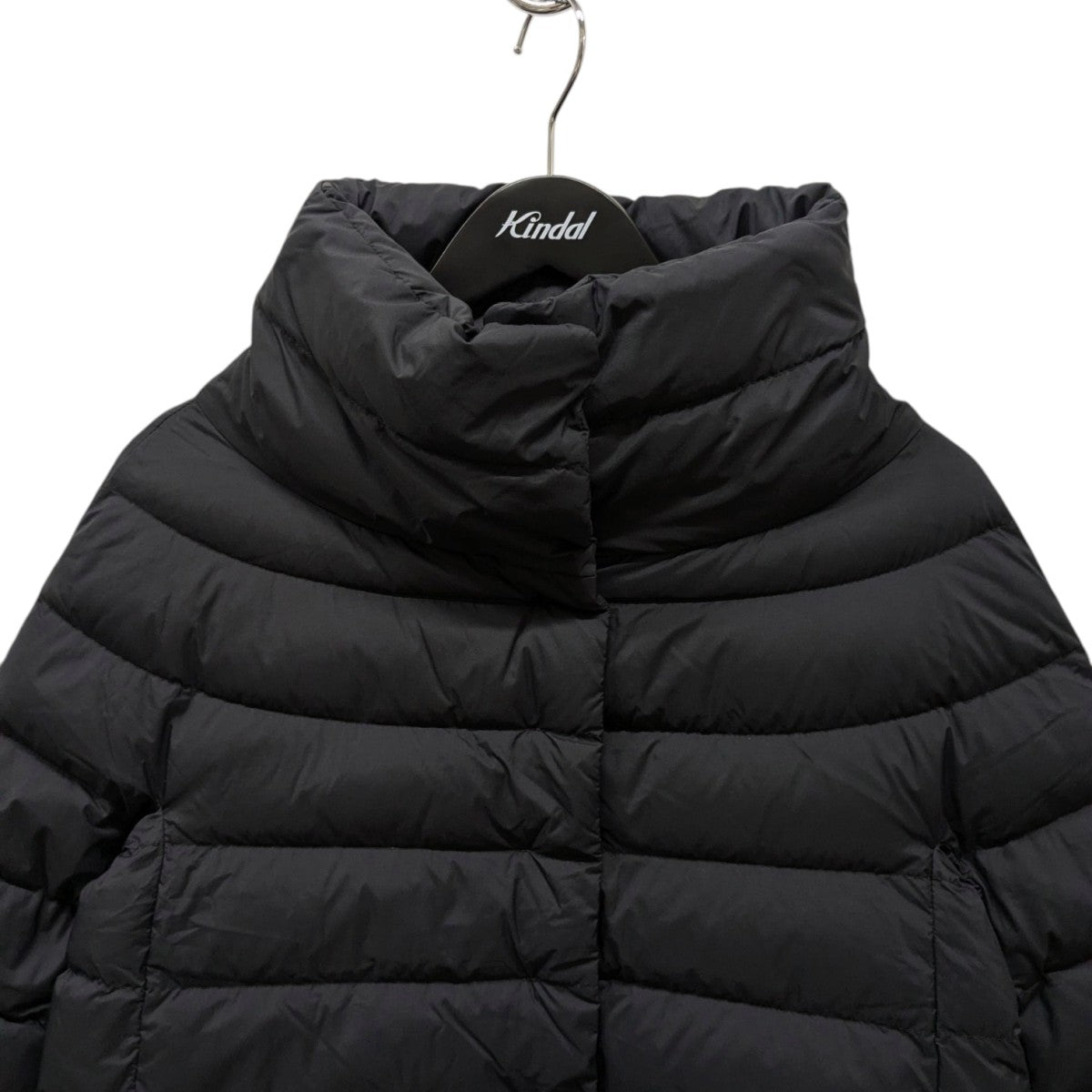 HERNO piumino donnaダウンジャケット60088-55537-8 古着・中古-3枚目のアイテム画像