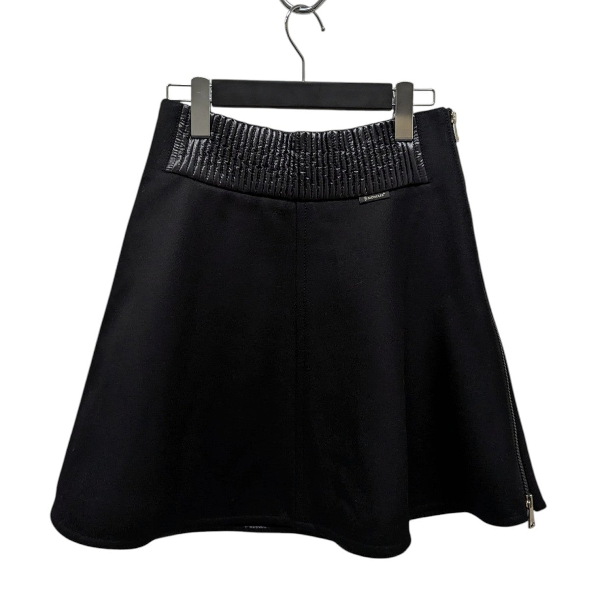 MONCLER(モンクレール) ミニスカートG20932D00011 549FX G20932D00011
