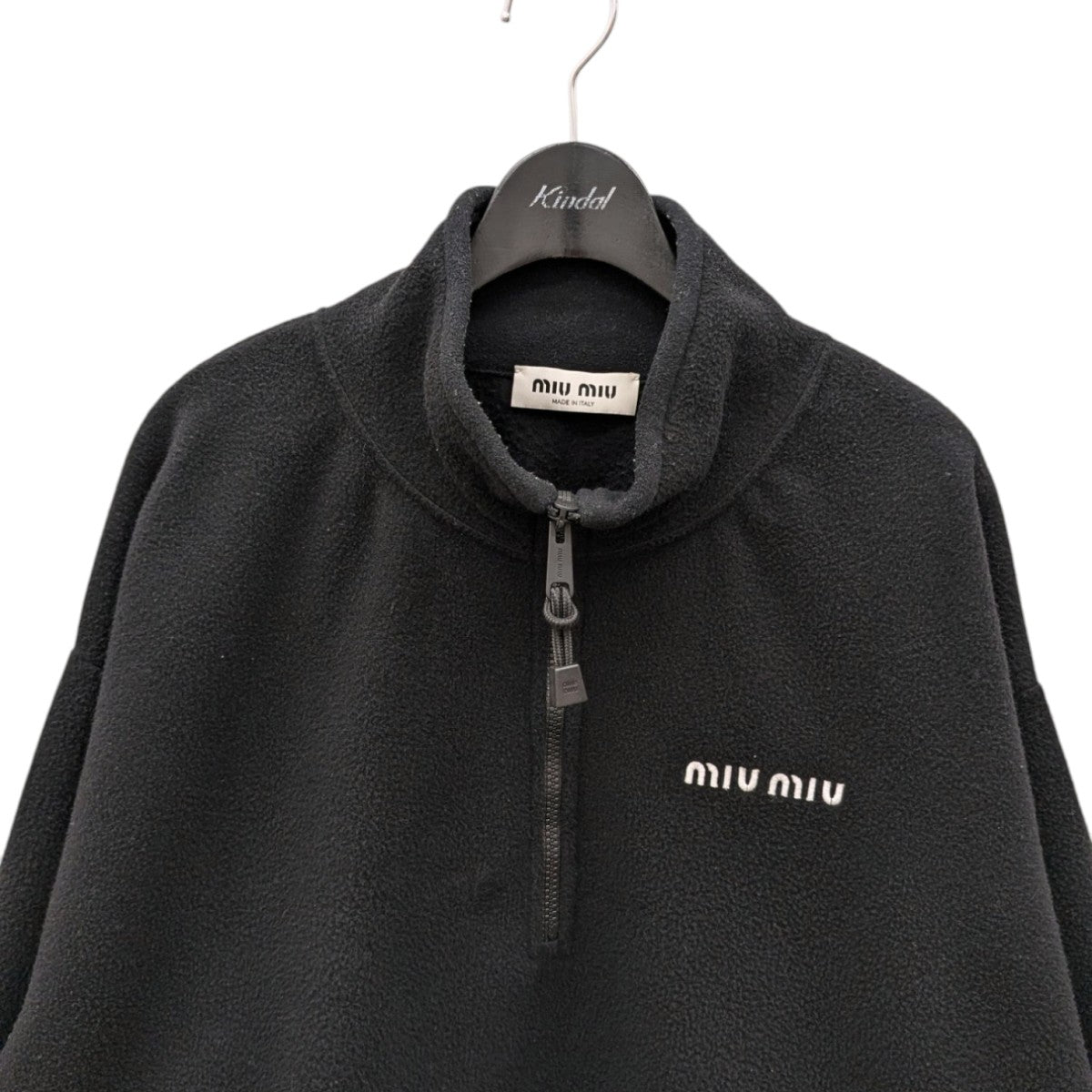 【★完売必至★】MIUMIU ☆ キッドモヘヤ ジャケット MIU MIU(ミュウミュウ) 24AWLogo Half Zip Fleece Sweatフリース