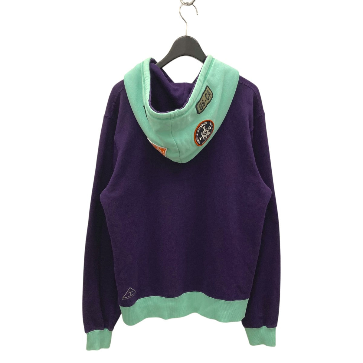 sttusy パーカー xlサイズ ステューシー 古着 stussy(ステューシー) プルオーバーパーカー ブラック サイズ S