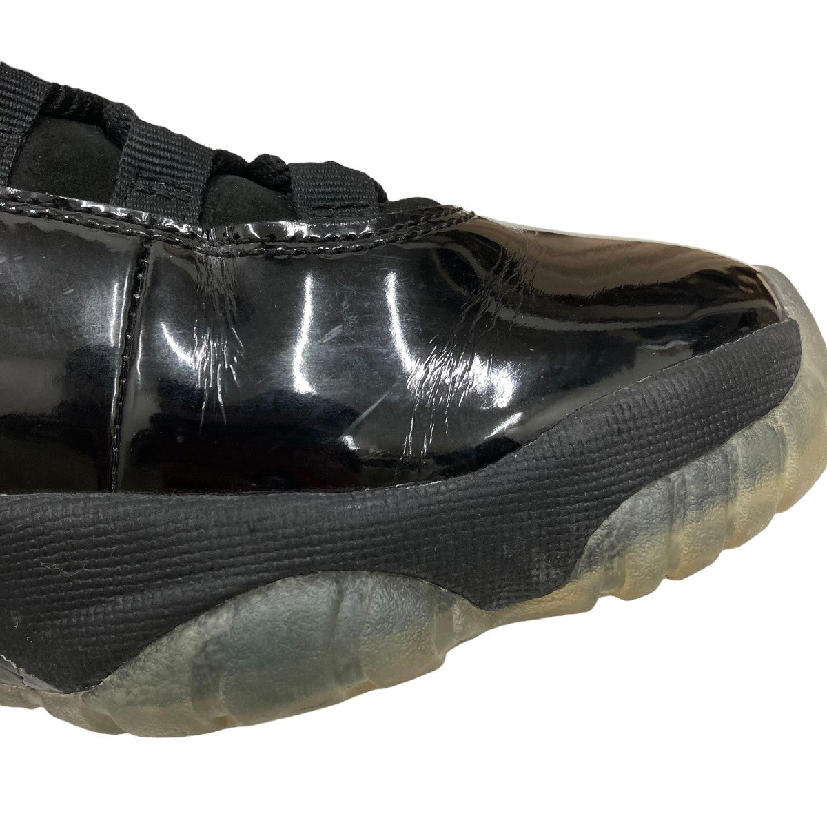 Air Jordan 11 ”Cap and Gown”スニーカー378037-005