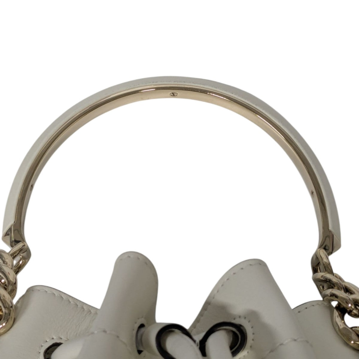 JIMMY CHOO(ジミーチュウ) スタースタッズ付き Latte カーフ