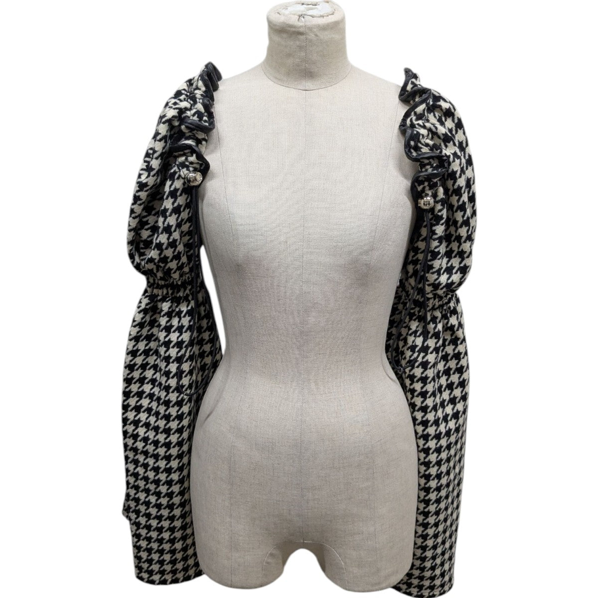 ★kishidamiki シャーリングスリーブ★ KISHIDAMIKI(キシダミキ) シャーリングスリーブ付け袖 ブラック