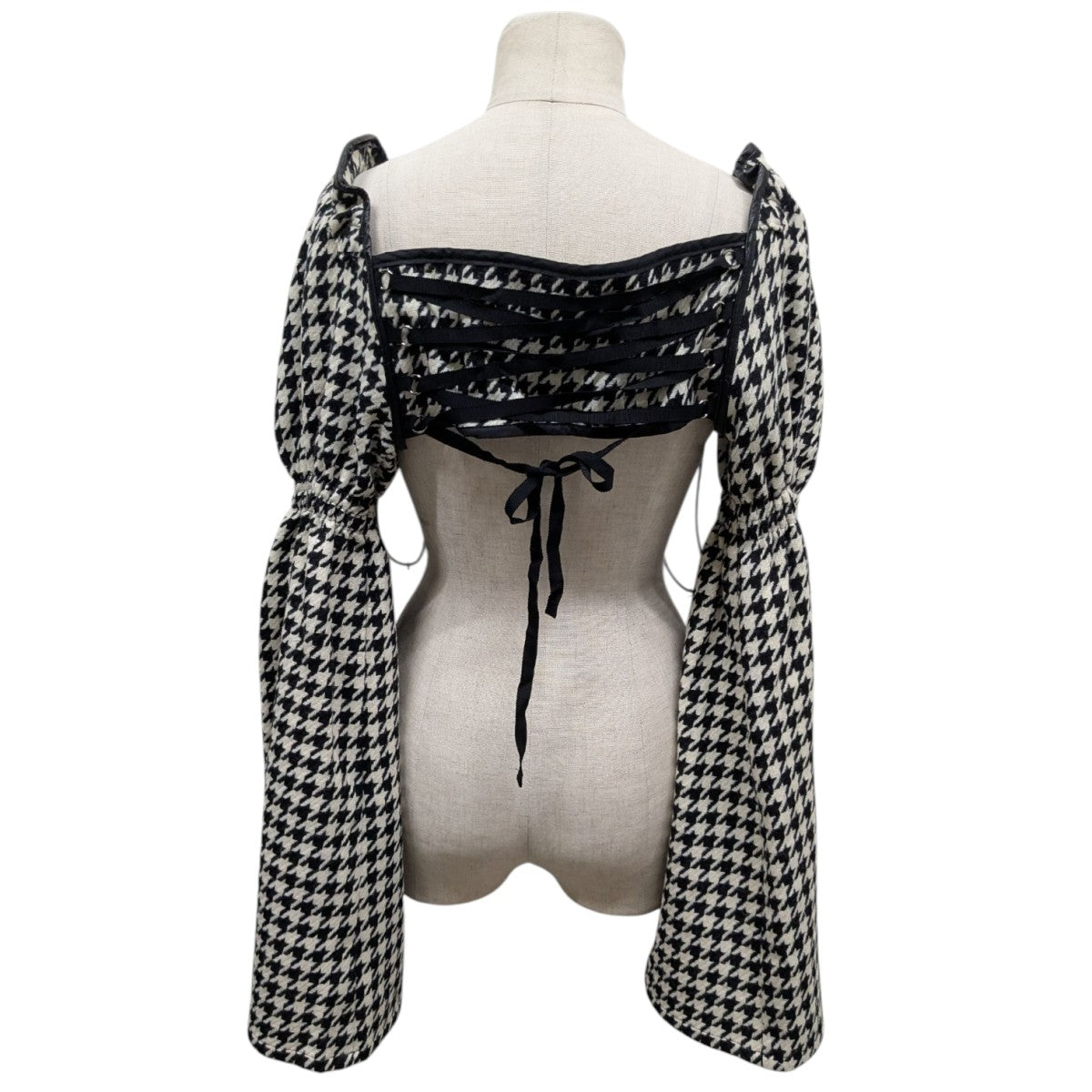 KISHIDAMIKI(キシダミキ) シャーリングスリーブ付け袖 ブラック