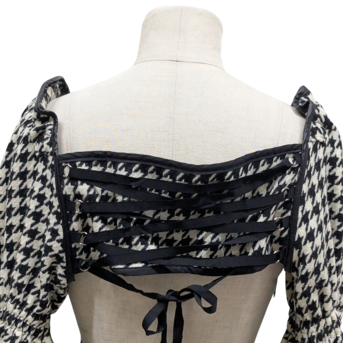 ★kishidamiki シャーリングスリーブ★ KISHIDAMIKI(キシダミキ) シャーリングスリーブ付け袖 ブラック