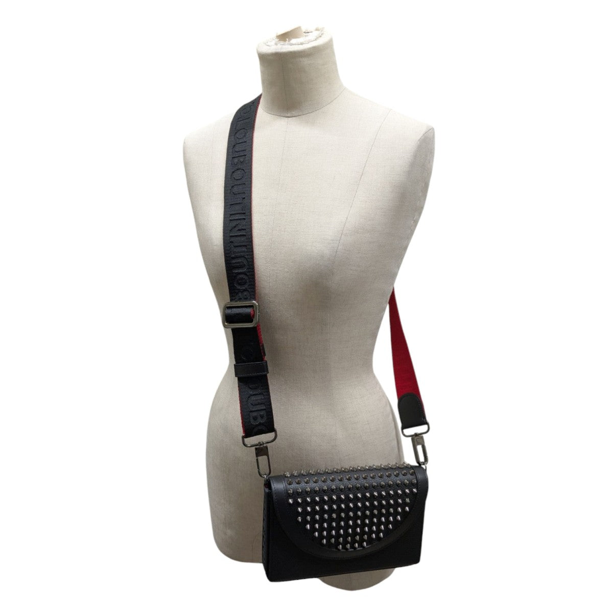 Christian Louboutin(クリスチャンルブタン) エクスプローラー