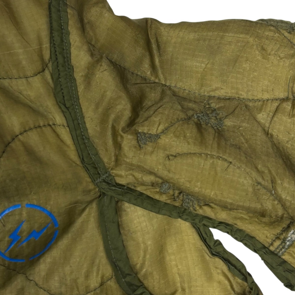 OAMC オリーブ キルティングジャケット S OAMC (オーエーエムシー) COMBAT LINER キルティングジャケット ブラック サイズ:S