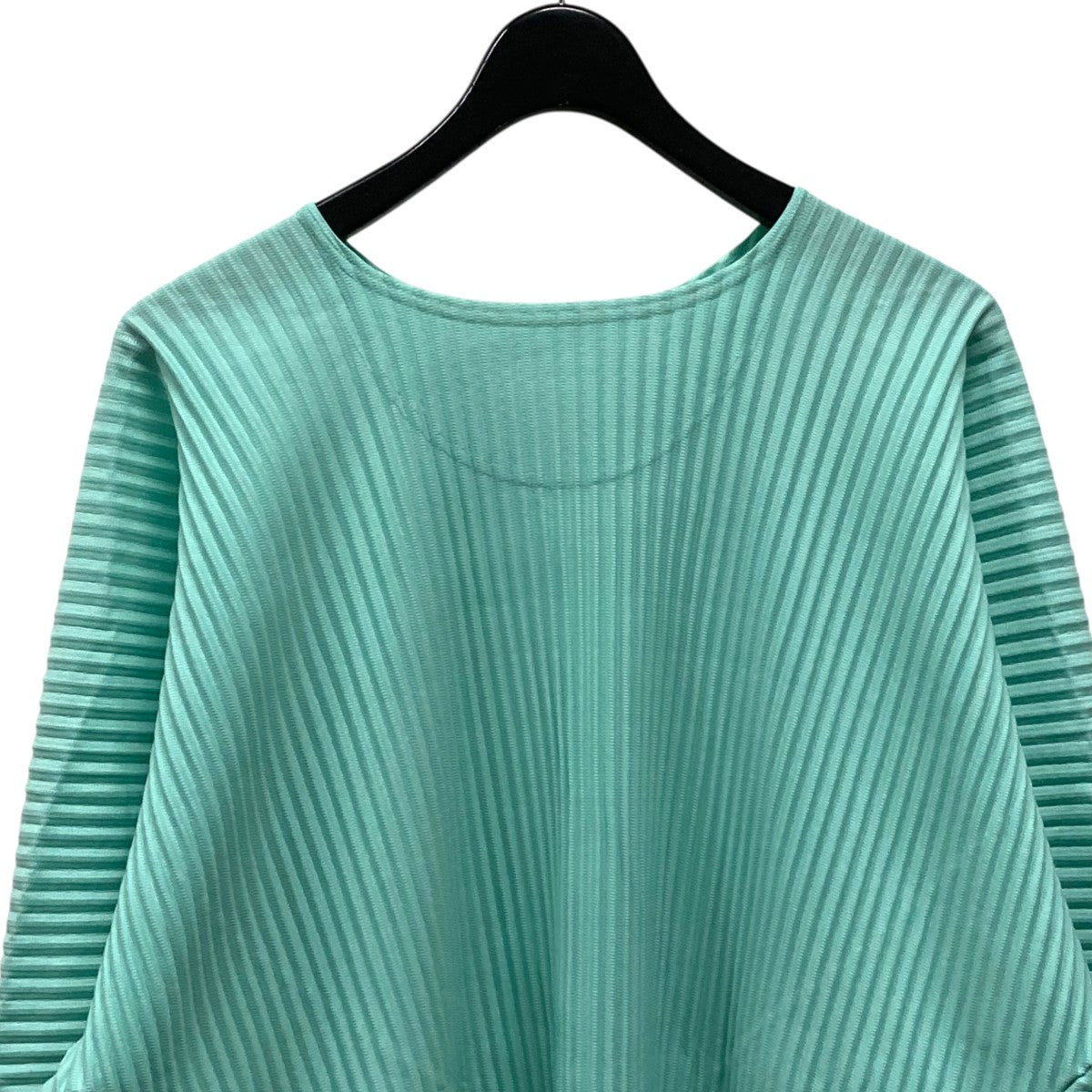 HOMME PLISSÉ ISSEY MIYAKE 長袖カットソー オリーブ HOMME PLISSÉ ISSEY MIYAKE 長袖カットソー オリーブ HOMME PLISSÉ