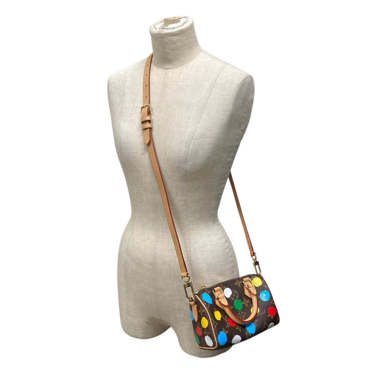 LOUIS VUITTONスナップボタンストラップドレスワンピース LOUIS VUITTON(ルイヴィトン) スナップボタンストラップミディ