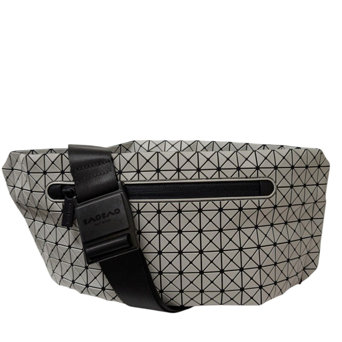 イッセイミヤケ BAOBAOショルダーバッグBB71-AG054 ISSEY MIYAKE イッセイミヤケ ショルダーバッグ バオバオ BAOBAO