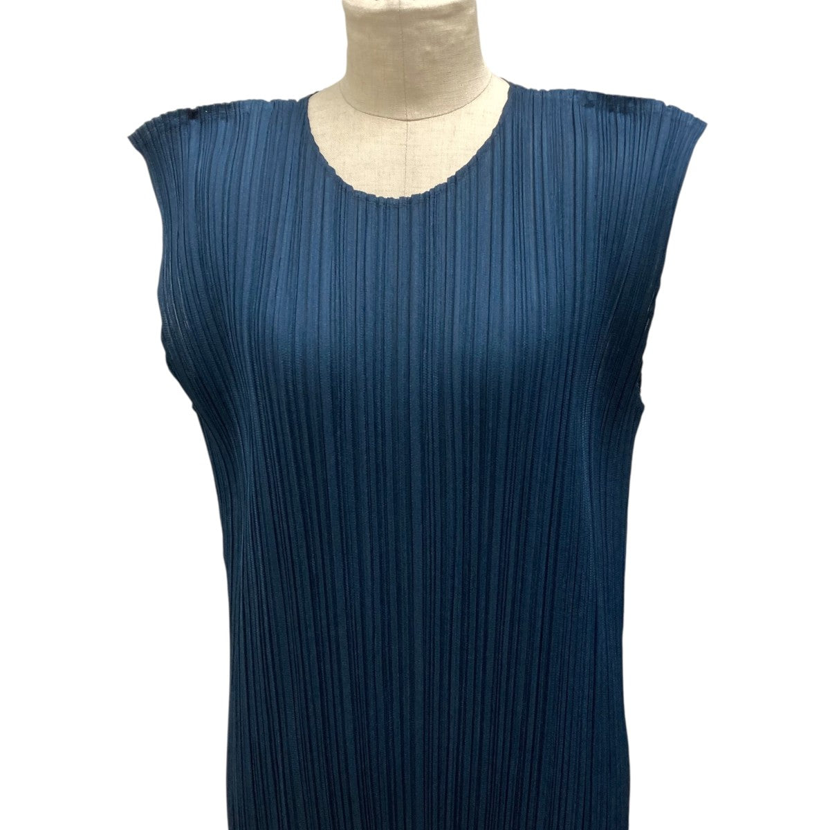 PLEATS PLEASE ネイビー プリーツ ノースリーブ ベスト プリーツプリーズ PLEATS PLEASE プリーツノースリーブ