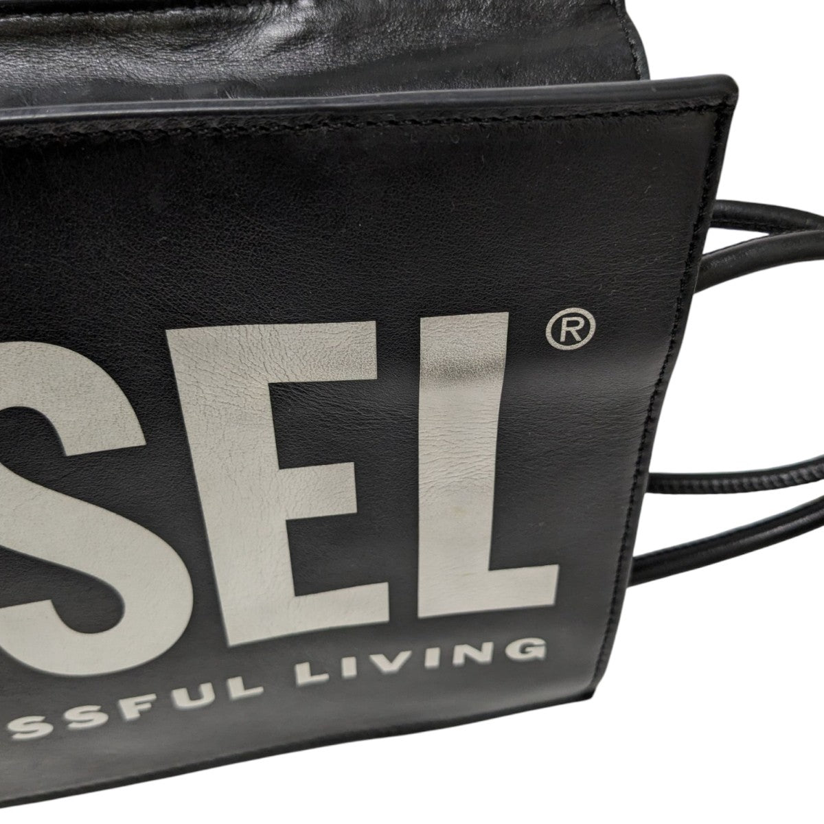 新品タグ付き　ディーゼル　メッセンジャーバッグ　ショルダーバッグ　Y2K　黒 DIESEL(ディーゼル) 00's Archive nylon shoulder bag ナイロン