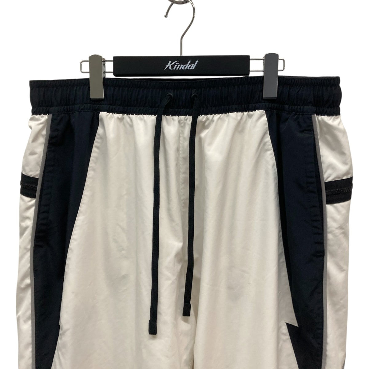 NIKE×ACRONYM ナイロンパンツCZ4672-100 CZ4672-100 ホワイト×ブラック