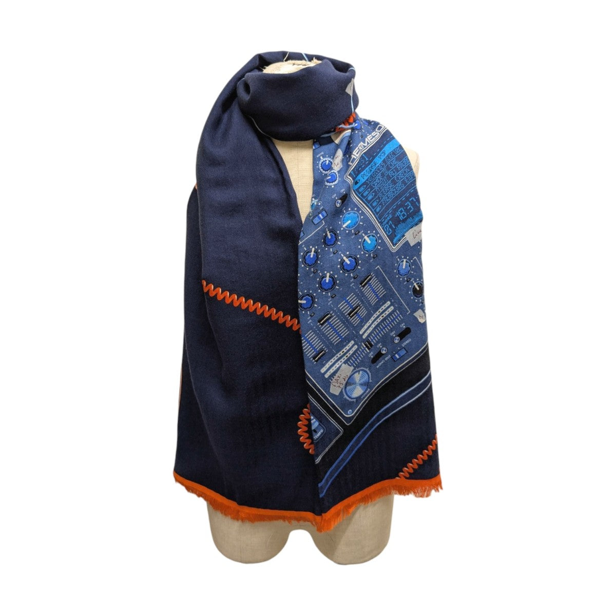 希少　HERMES　エルメス　レクタングル　シルク100 楽天市場】【新品未使用品】HERMES エルメス ネクタイ 総柄 H