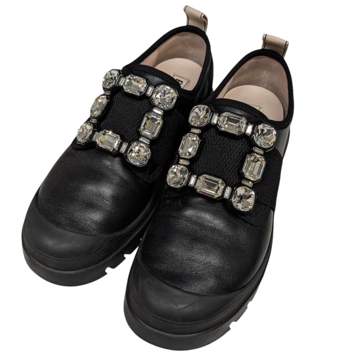 ROGER VIVIER ビジュー付きスニーカー ブラック ROGER VIVIER ビジュー付きスニーカー ブラック - メルカリ