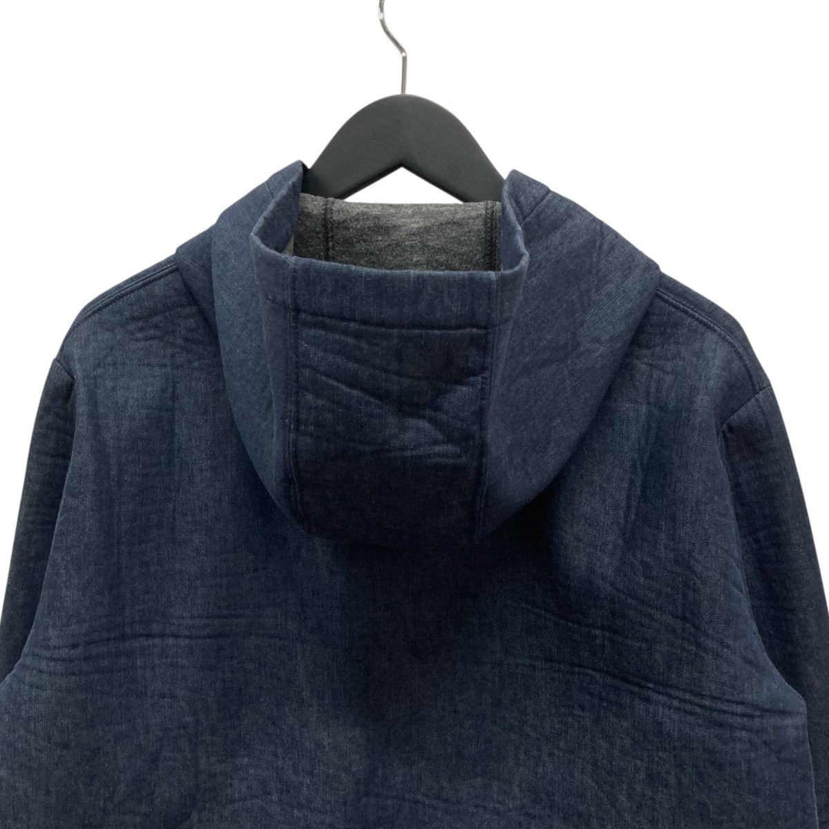 VALENTINO(ヴァレンチノ) バックスタッズジップパーカー