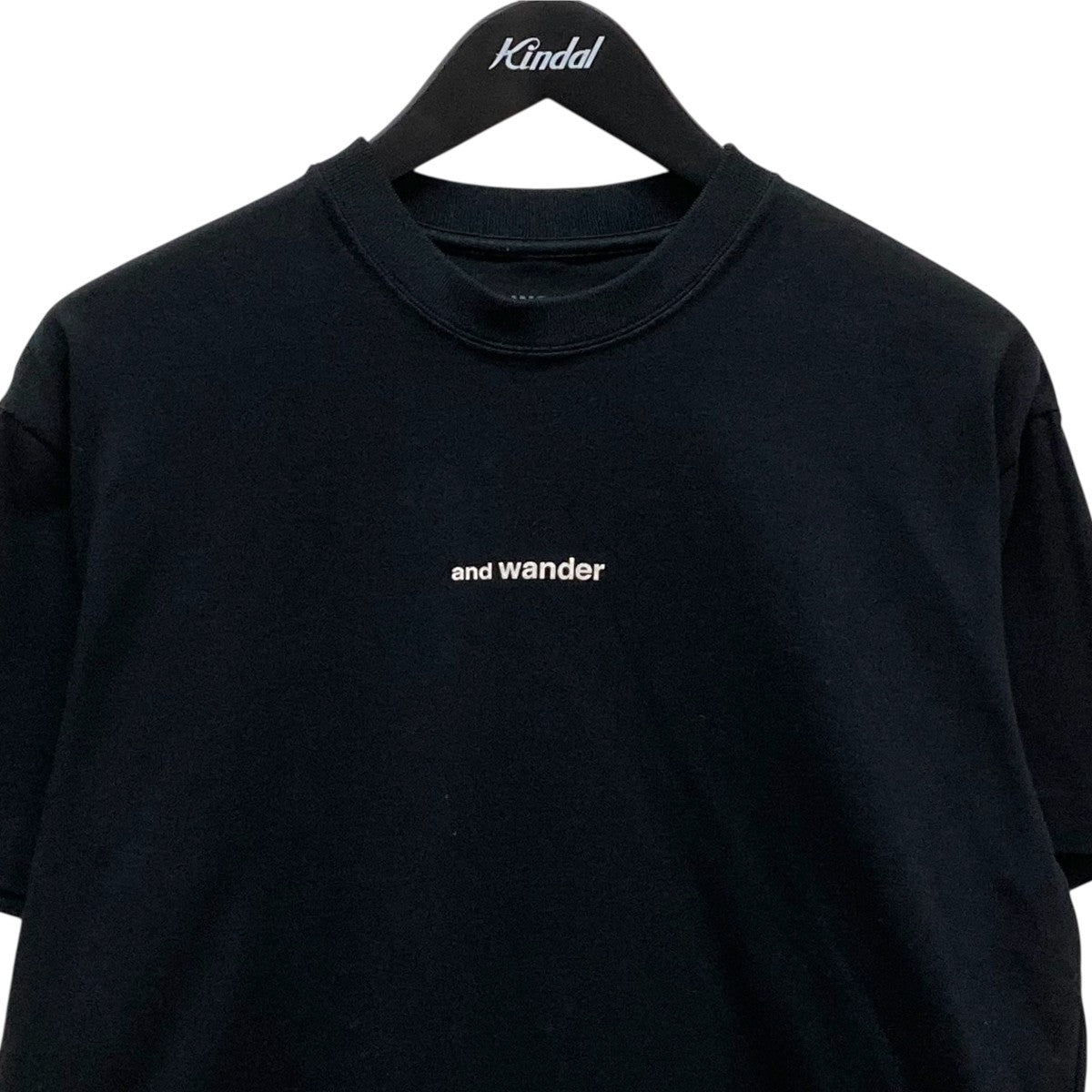 and WanderハットとブラックTシャツセット and WanderハットとブラックTシャツセット