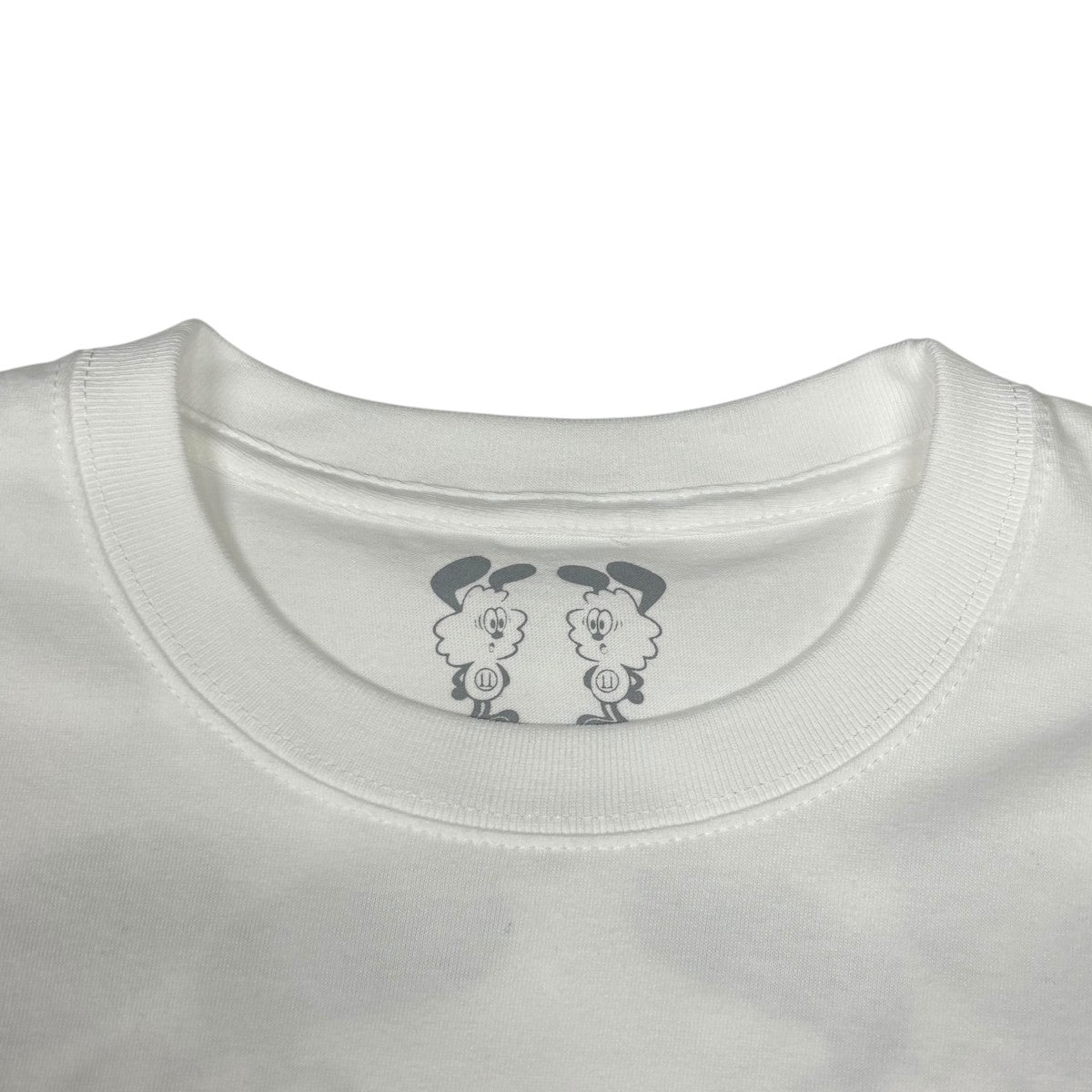 VERDY G-DRAGON Ubermensch T-Shirt 白XLサイズ VERDY x G-DRAGON Ubermensch T-Shirt 白 XL - メルカリ