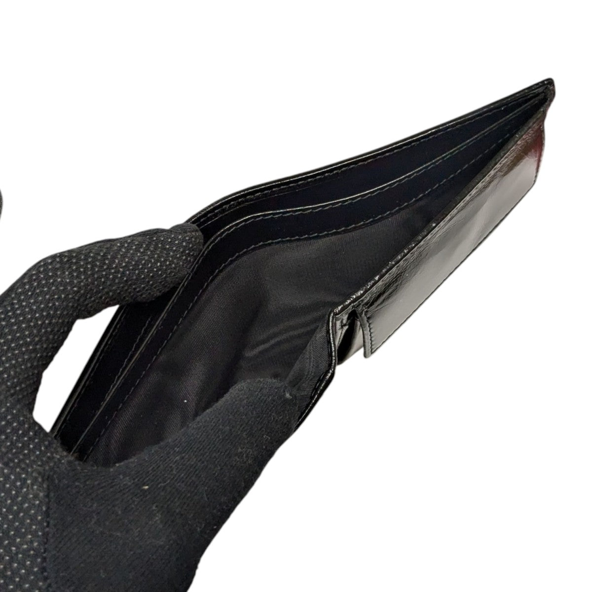 PRADA(プラダ) ソフトルックスレザー2つ折り財布 ブラック｜【公式