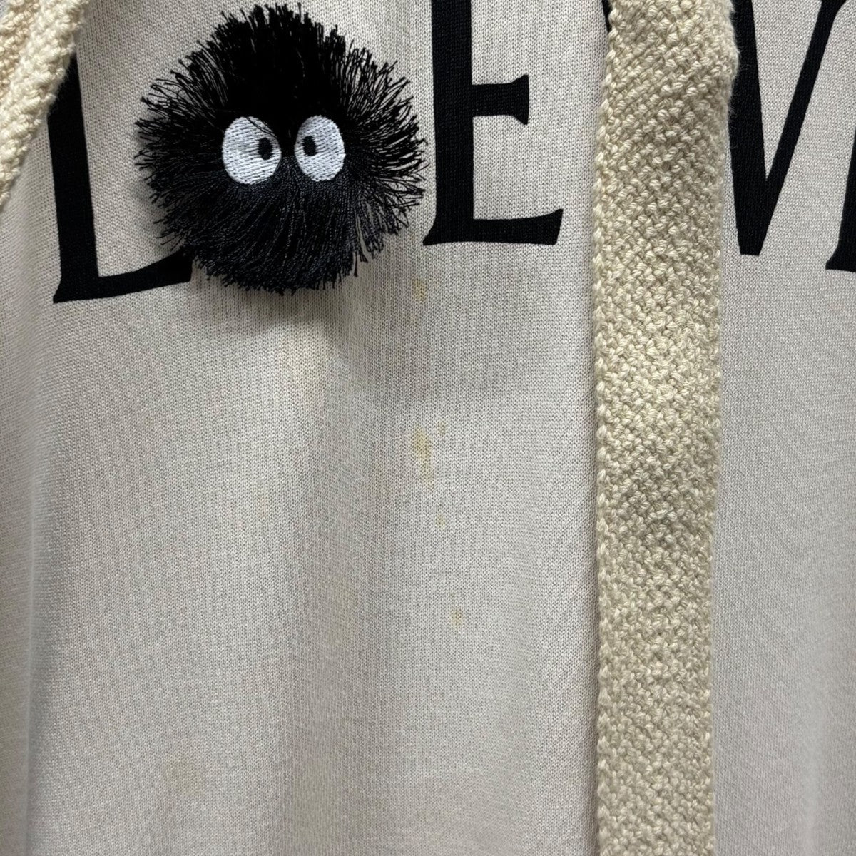 LOEWE(ロエベ) ×スタジオジブリ となりのトトロ DUST BUNNIES