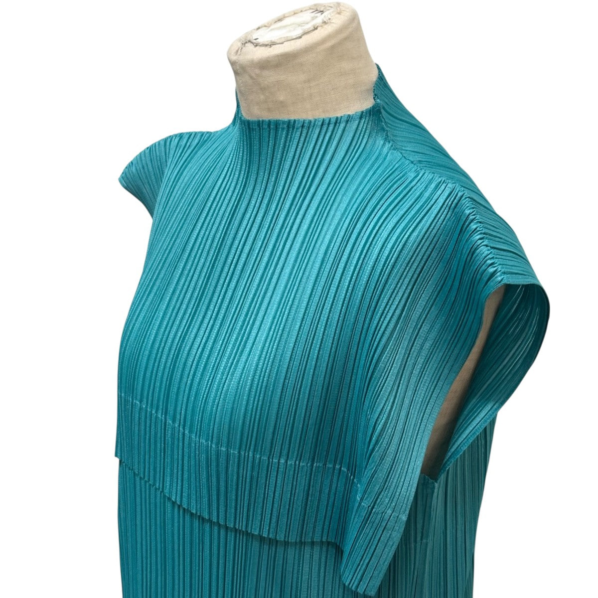 PLEATS PLEASE ISSEY MIYAKE(プリーツプリーズイッセイミヤケ