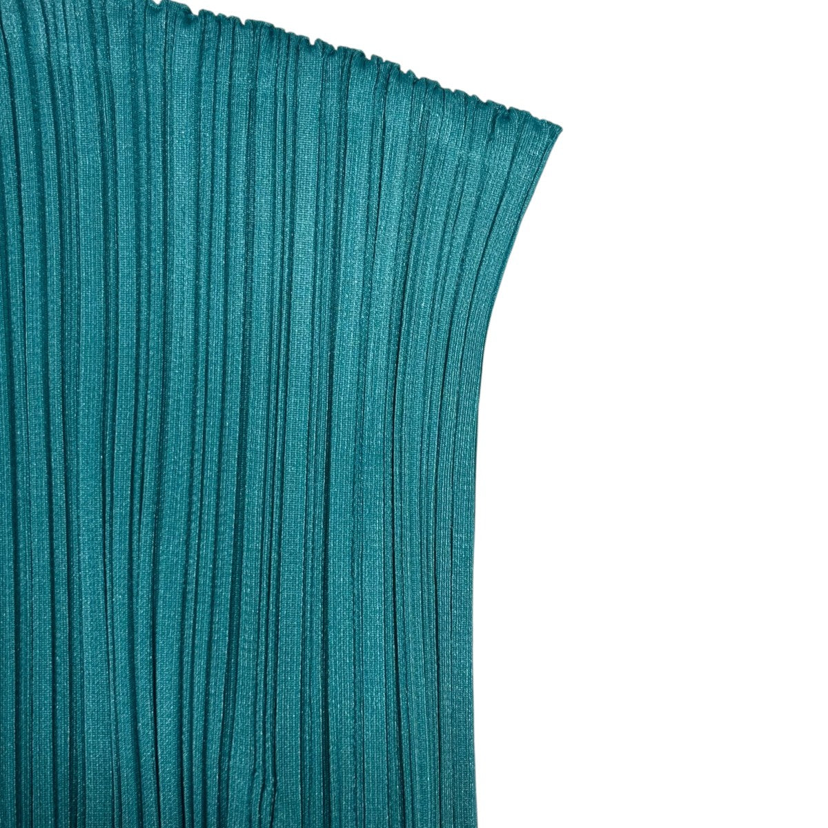プリーツプリーズ　PLEATS PLEASE イッセイミヤケ ノースリーブ PLEATS PLEASE ISSEY MIYAKE】【日本製】プリーツプリーズ