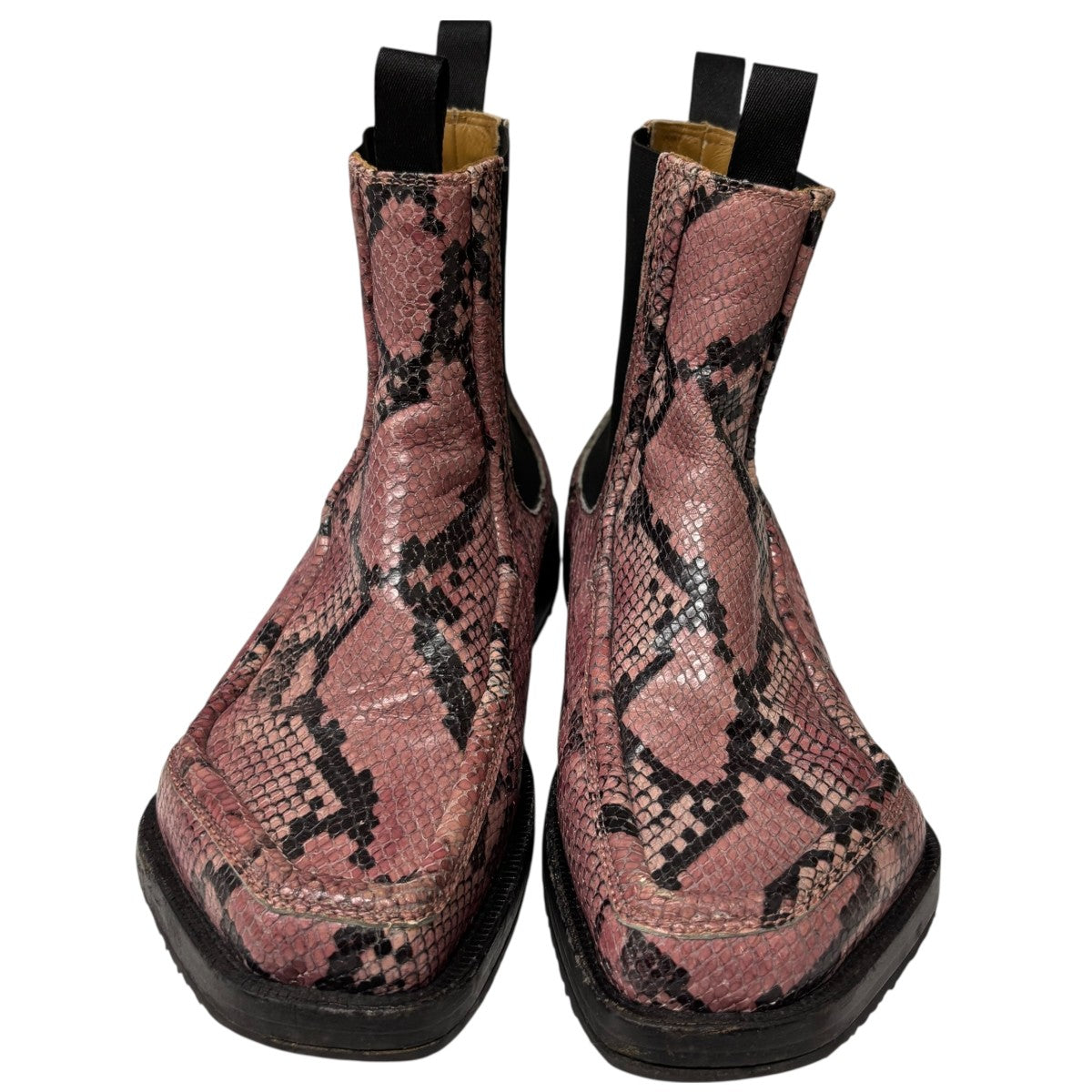 靴 magliano monster chelsea boots Magliano Black Furry Punk Chelsea Boots Magliano