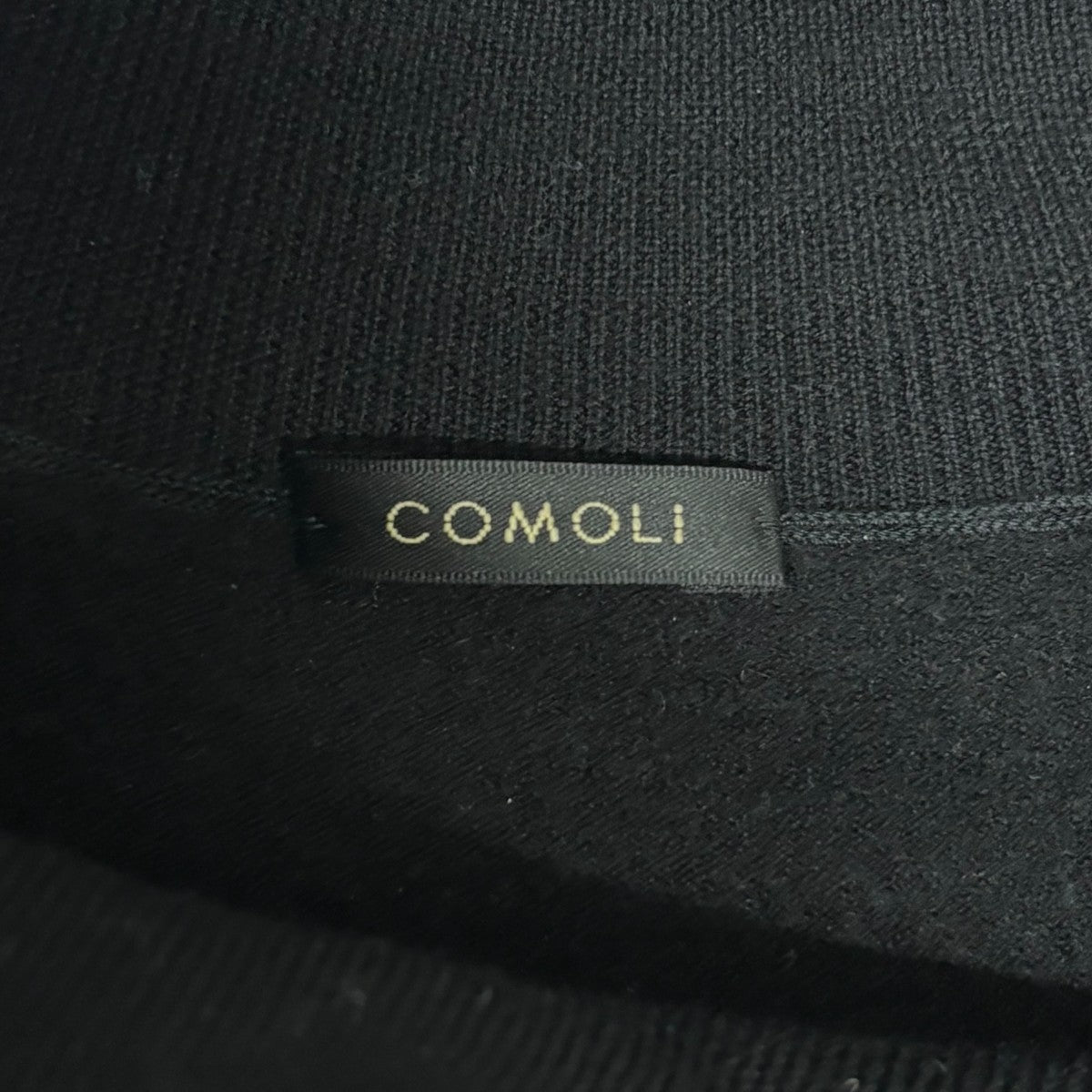 COMOLI 24AWショルダーボタン ハイネックニットセーターA03-06030 古着・中古-7枚目のアイテム画像