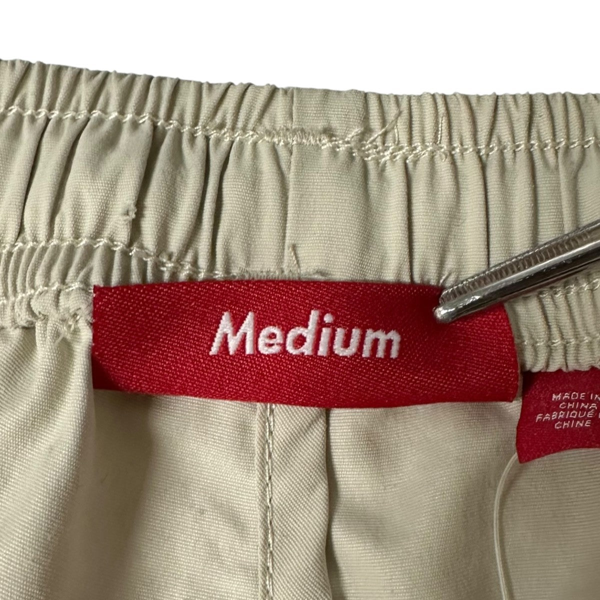 Supreme 25ss ナイロンパンツ Supreme(シュプリーム) 25SSOld English Track Pantナイロン