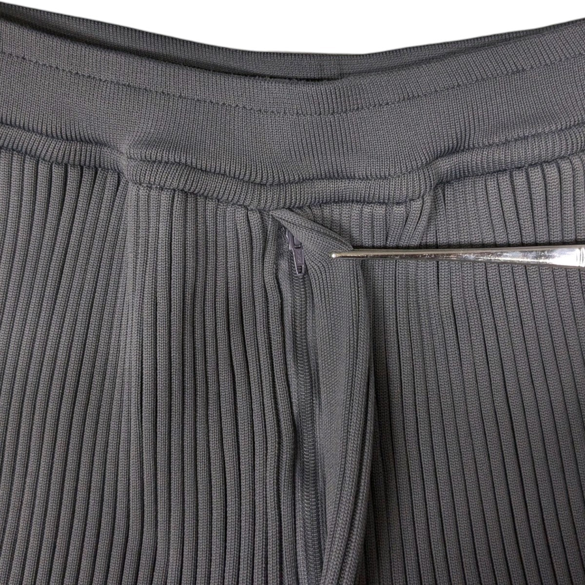 CFCL(シーエフシーエル) FLUTED PANTS 1ニットパンツCF005KF017